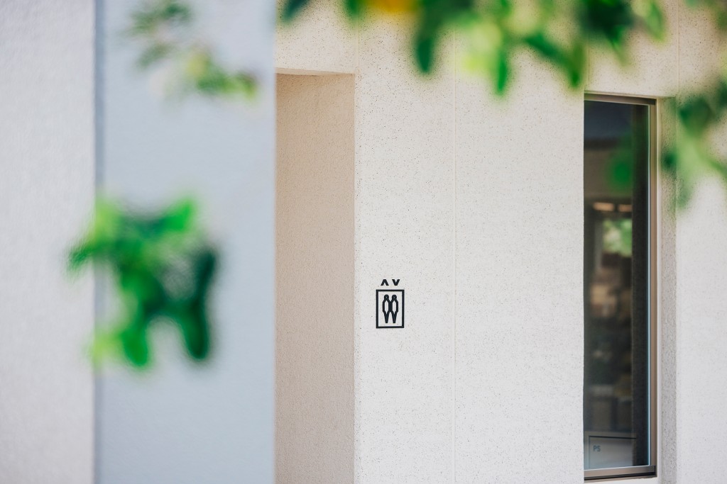 SIGNAGE GRAPHICS FOR YARD MIYAKOJIMA Other Image
